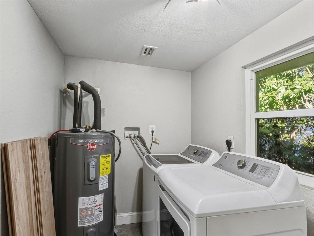 4016 W Nassau Street Tampa FL 33607 TB8451091 image25