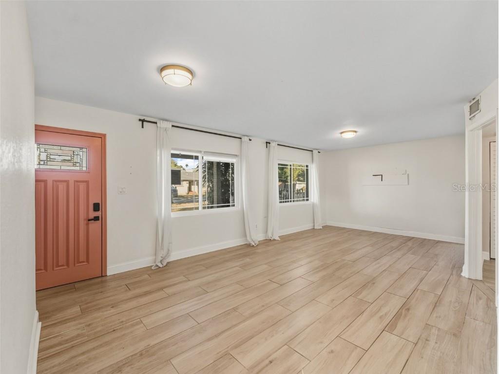 4016 W Nassau Street Tampa FL 33607 TB8451091 image5