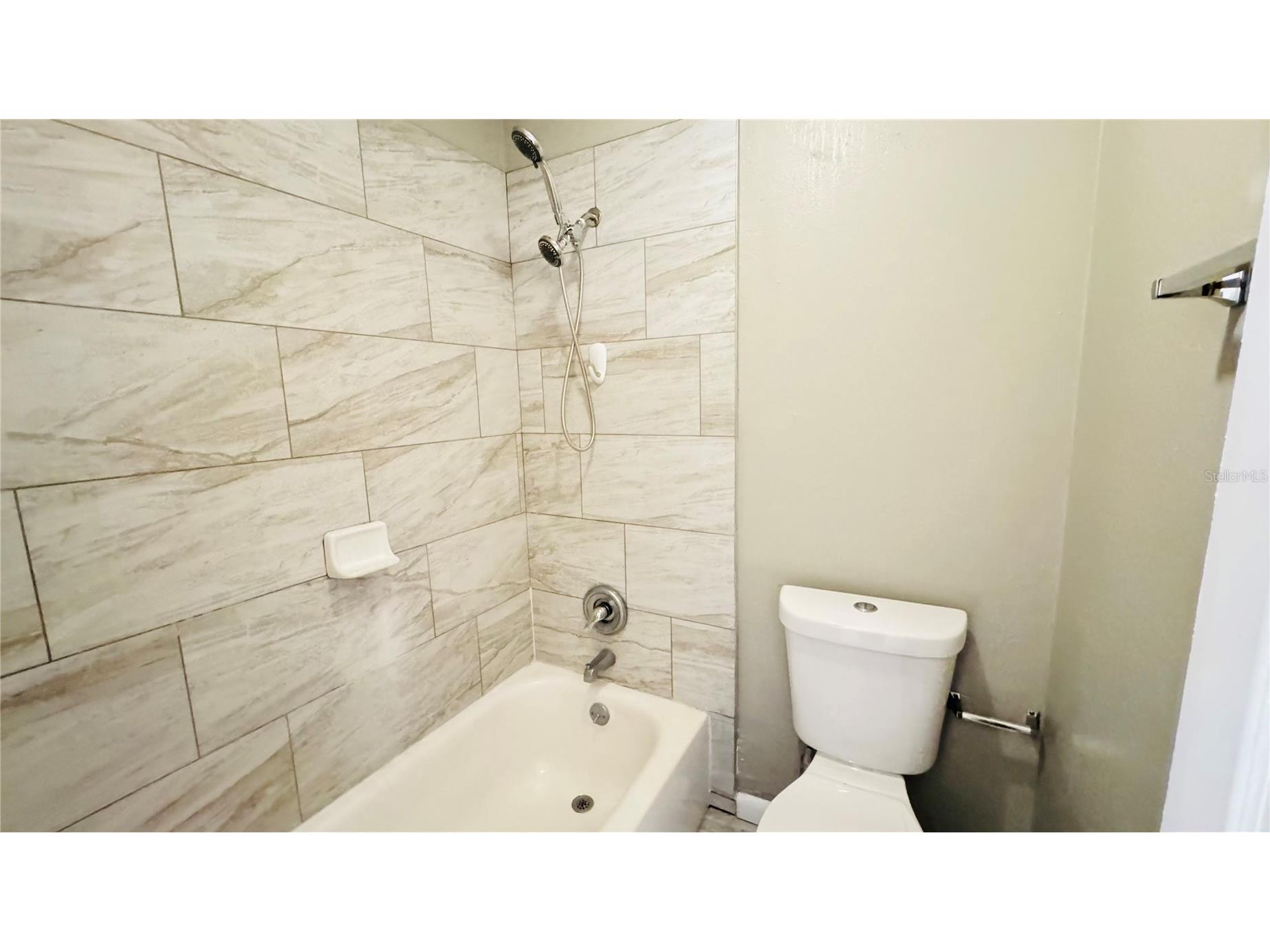 4016 Woodfern Drive #B8 Orlando FL 32839 TB8514275 image15