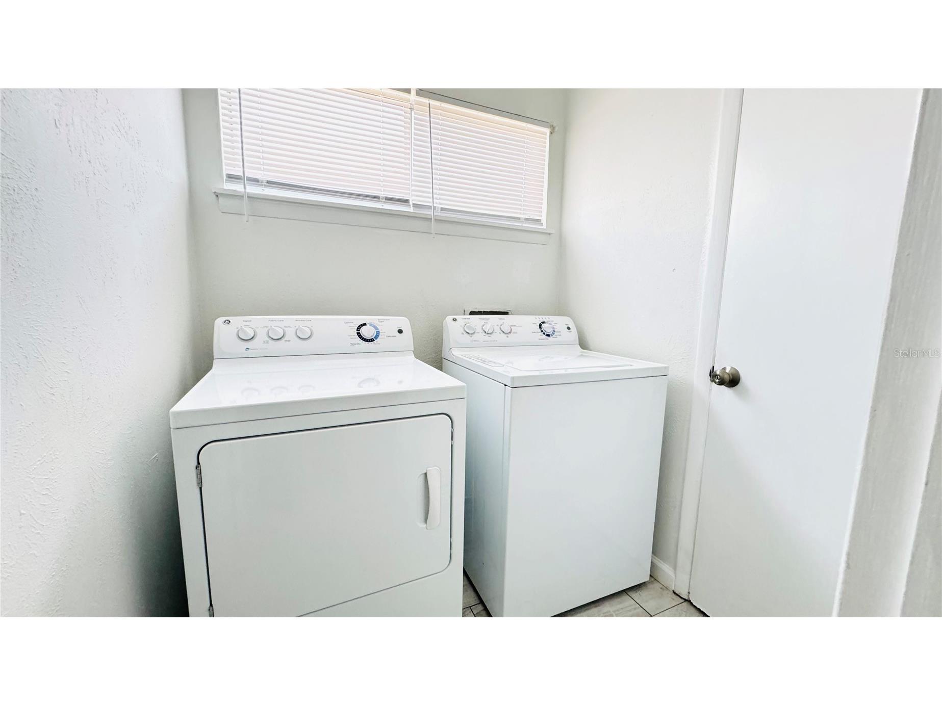 4016 Woodfern Drive #B8 Orlando FL 32839 TB8514275 image22