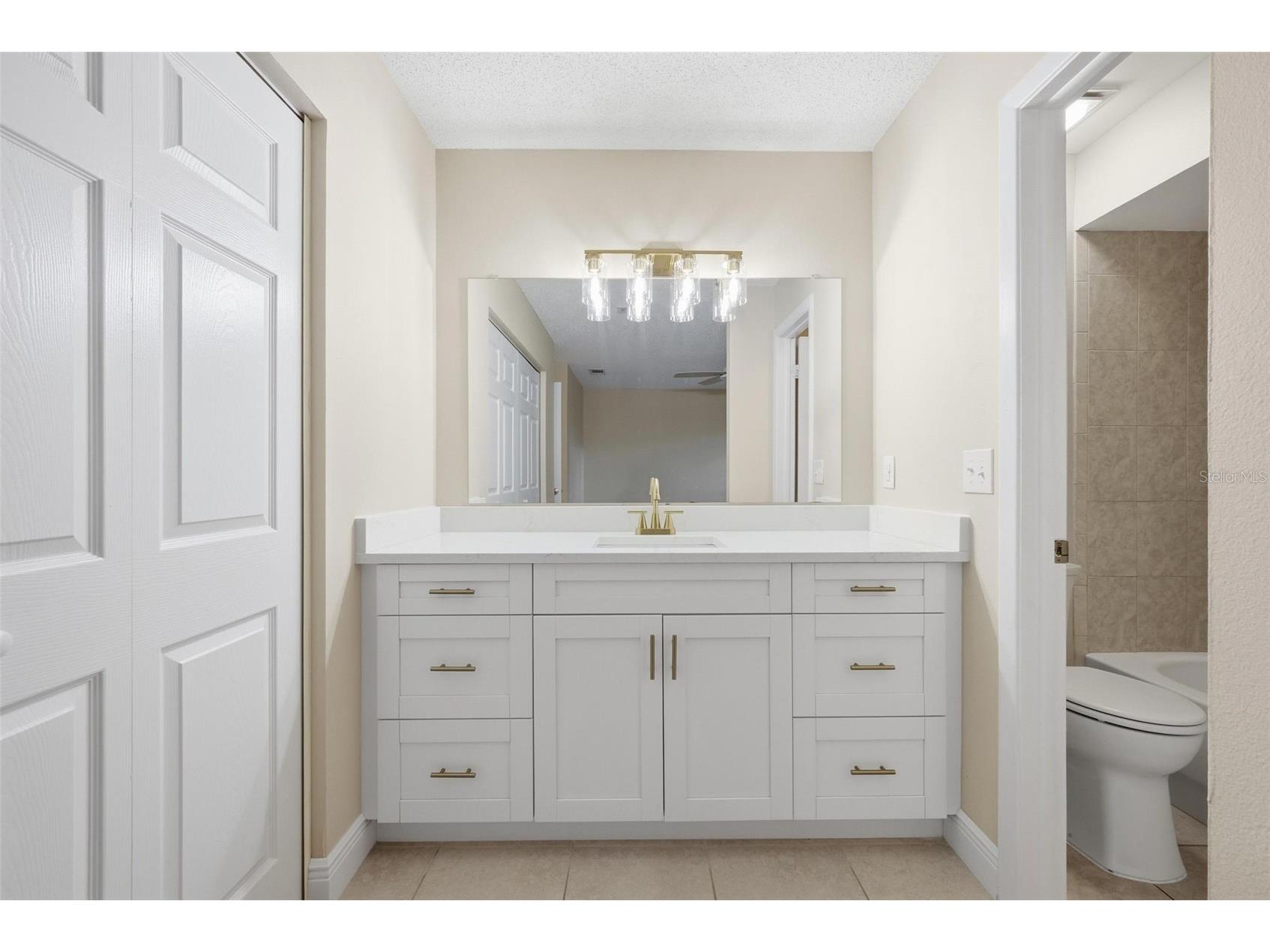 4017 Braesgate Lane Tampa FL 33624 TB8497754 image16