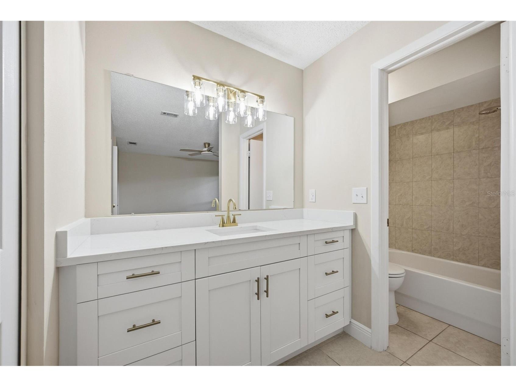 4017 Braesgate Lane Tampa FL 33624 TB8497754 image17