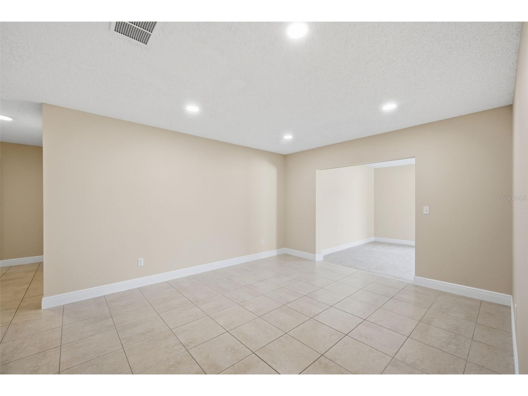 4017 Braesgate Lane Tampa FL 33624 TB8497754 image25