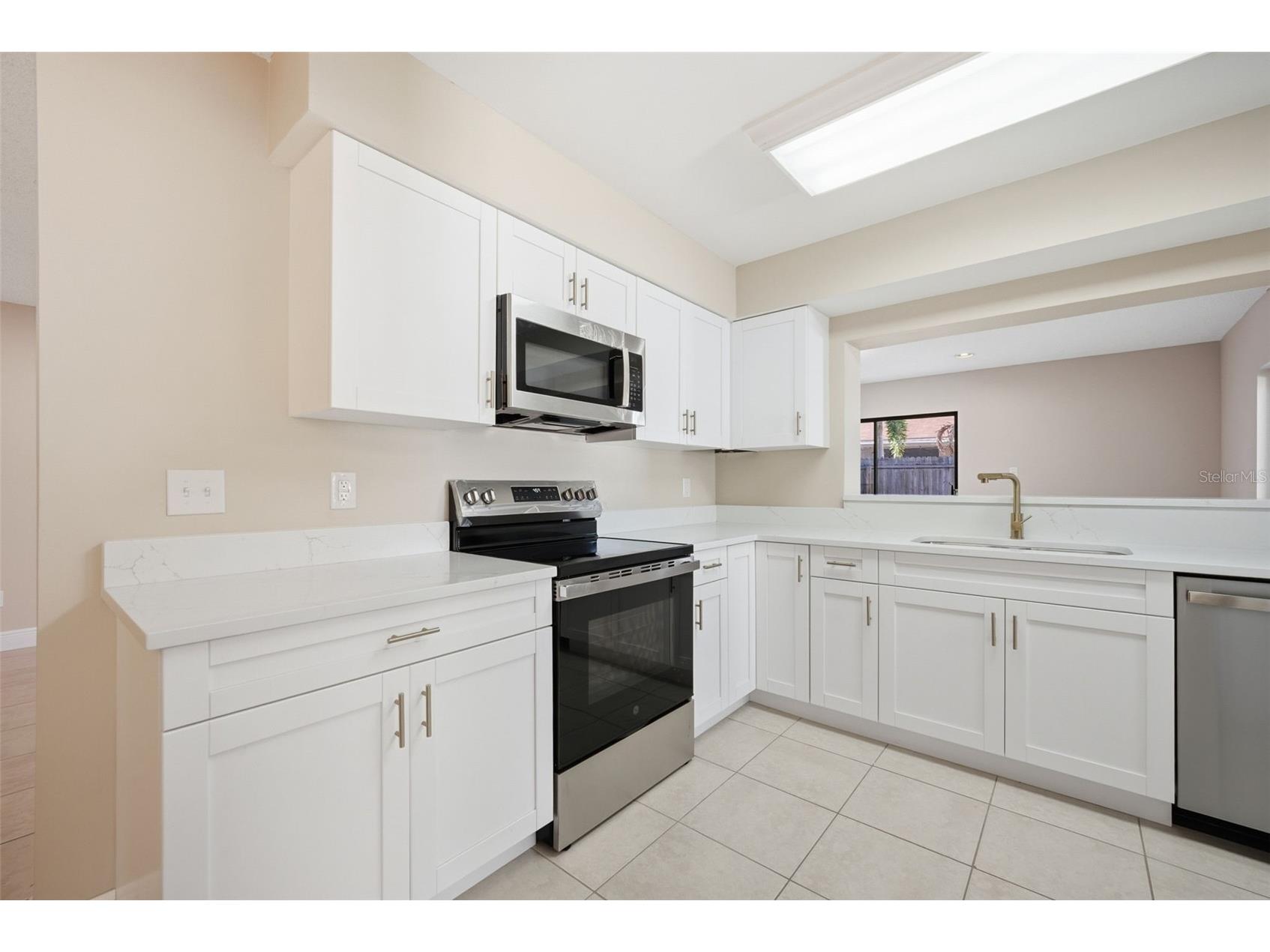 4017 Braesgate Lane Tampa FL 33624 TB8497754 image8