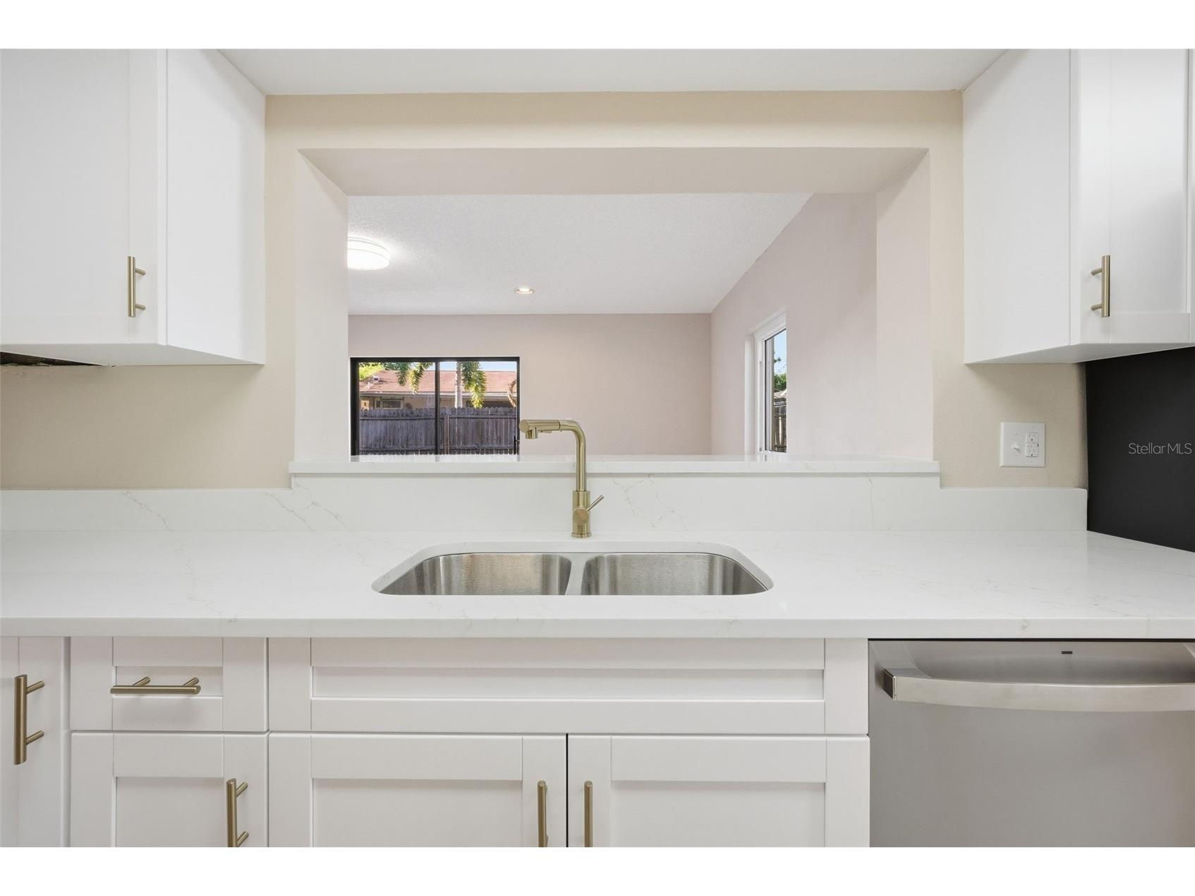4017 Braesgate Lane Tampa FL 33624 TB8497754 image9