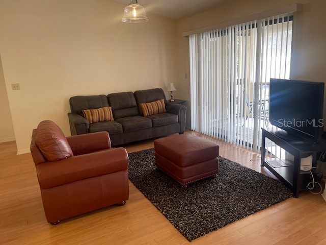 4017 Crockers Lake Boulevard #21 Sarasota FL 34238 A4678309 image5