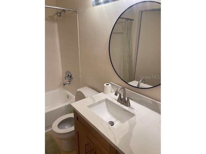 4017 Crockers Lake Boulevard #21 Sarasota FL 34238 A4678309 image9