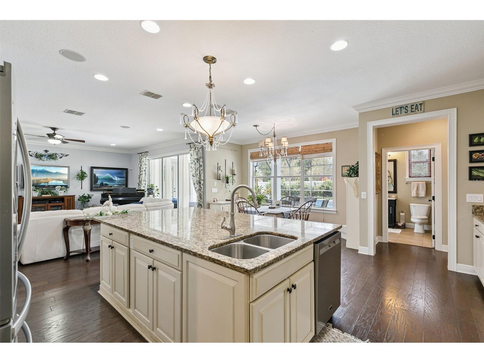 4017 Isle Vista Avenue Orlando FL 32812 O6423755 image18