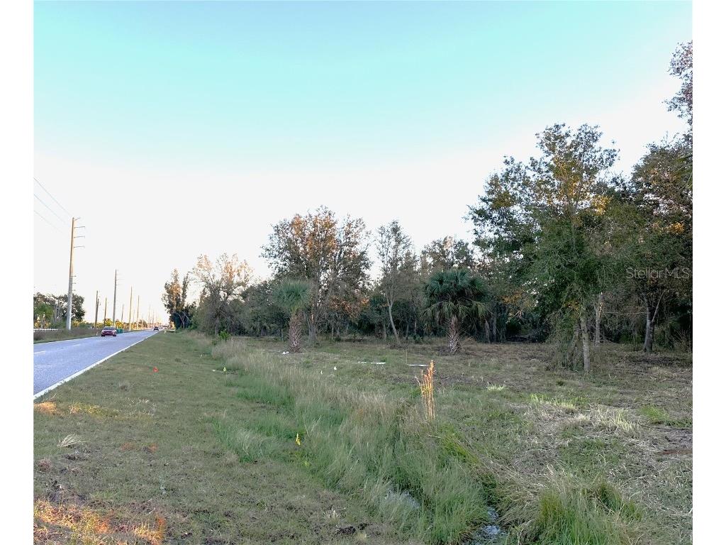 4017 Taylor Road #A3 Punta Gorda FL 33950 C7486044 image3