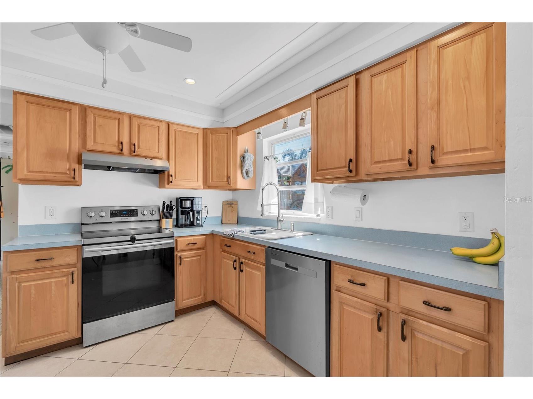 4018 26th Avenue N Saint Petersburg FL 33713 TB8475284 image3