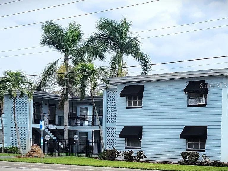 4018 6th Street S #10 Saint Petersburg FL 33705 TB8458144 image1