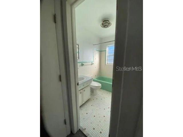 4018 6th Street S #10 Saint Petersburg FL 33705 TB8458144 image9