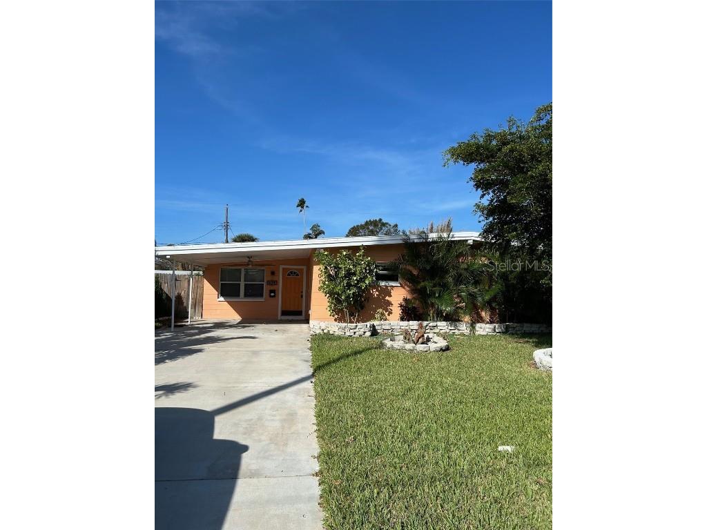 4018 Indianapolis Street NE Saint Petersburg FL 33703 TB8313862 image1