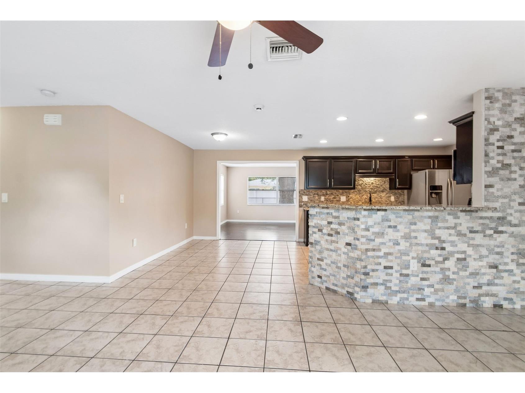 4018 Prado Drive Sarasota FL 34235 A4688500 image12
