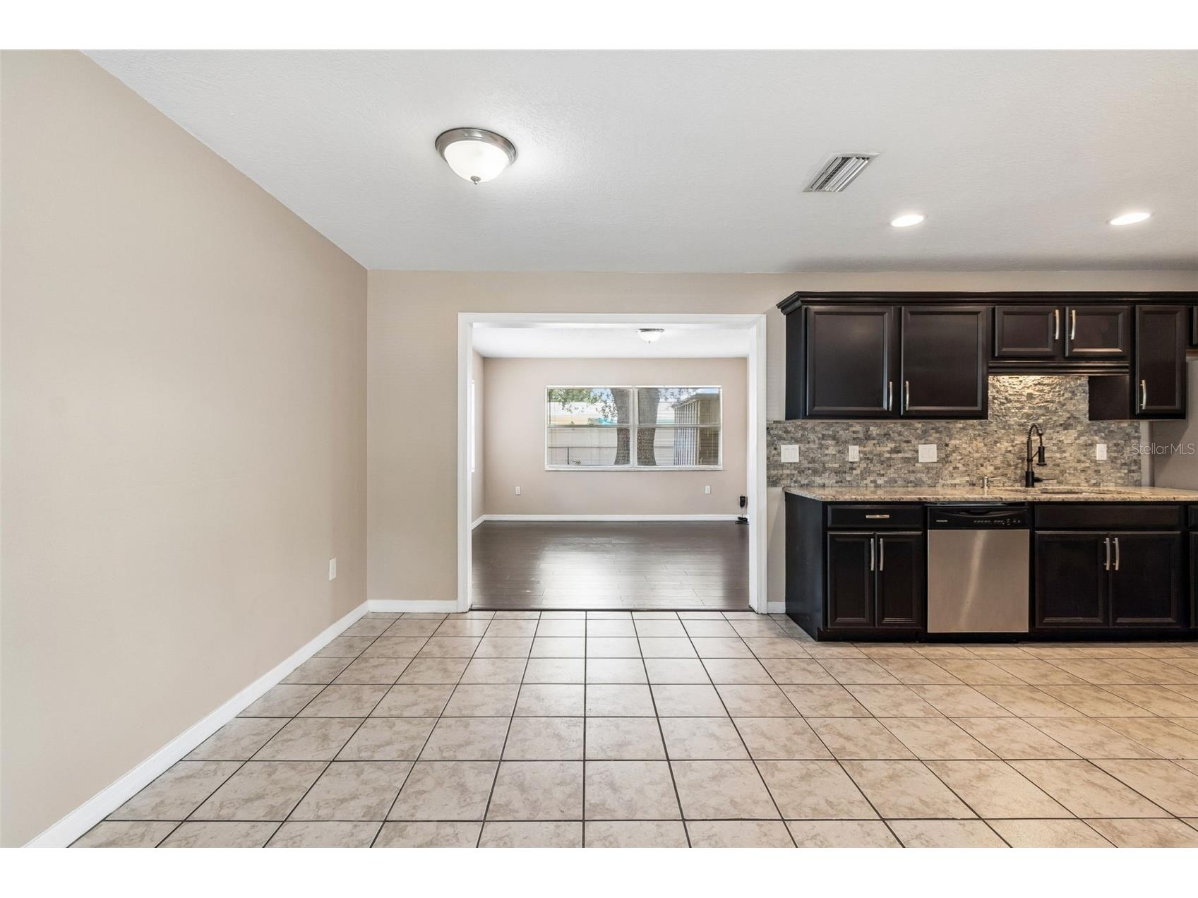 4018 Prado Drive Sarasota FL 34235 A4688500 image17