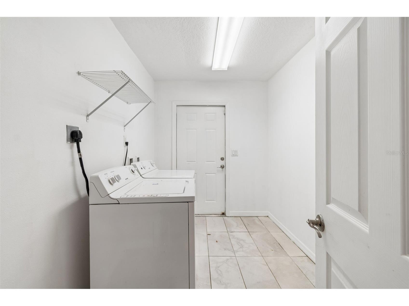 4018 Prado Drive Sarasota FL 34235 A4688500 image22