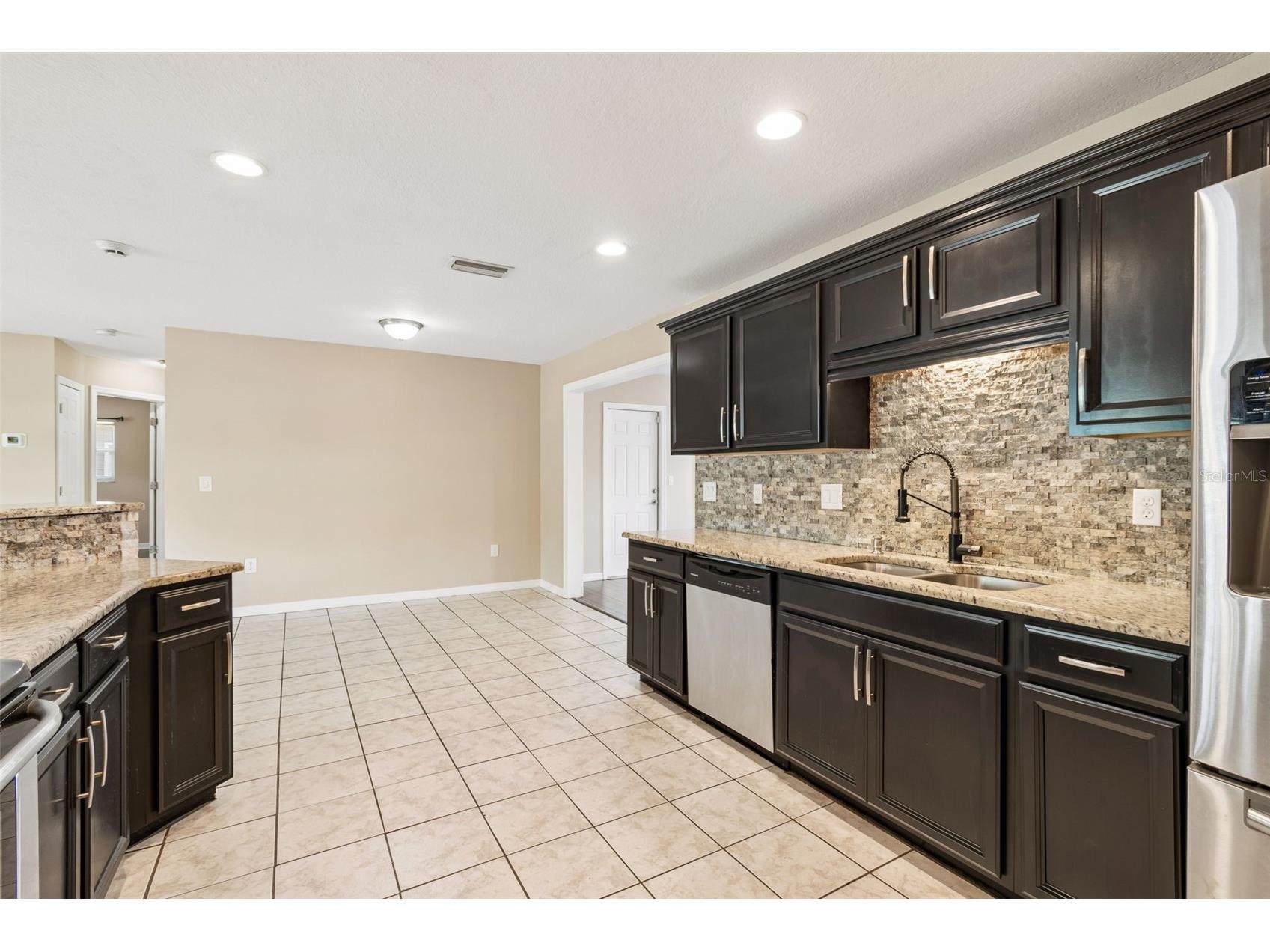 4018 Prado Drive Sarasota FL 34235 A4688500 image25
