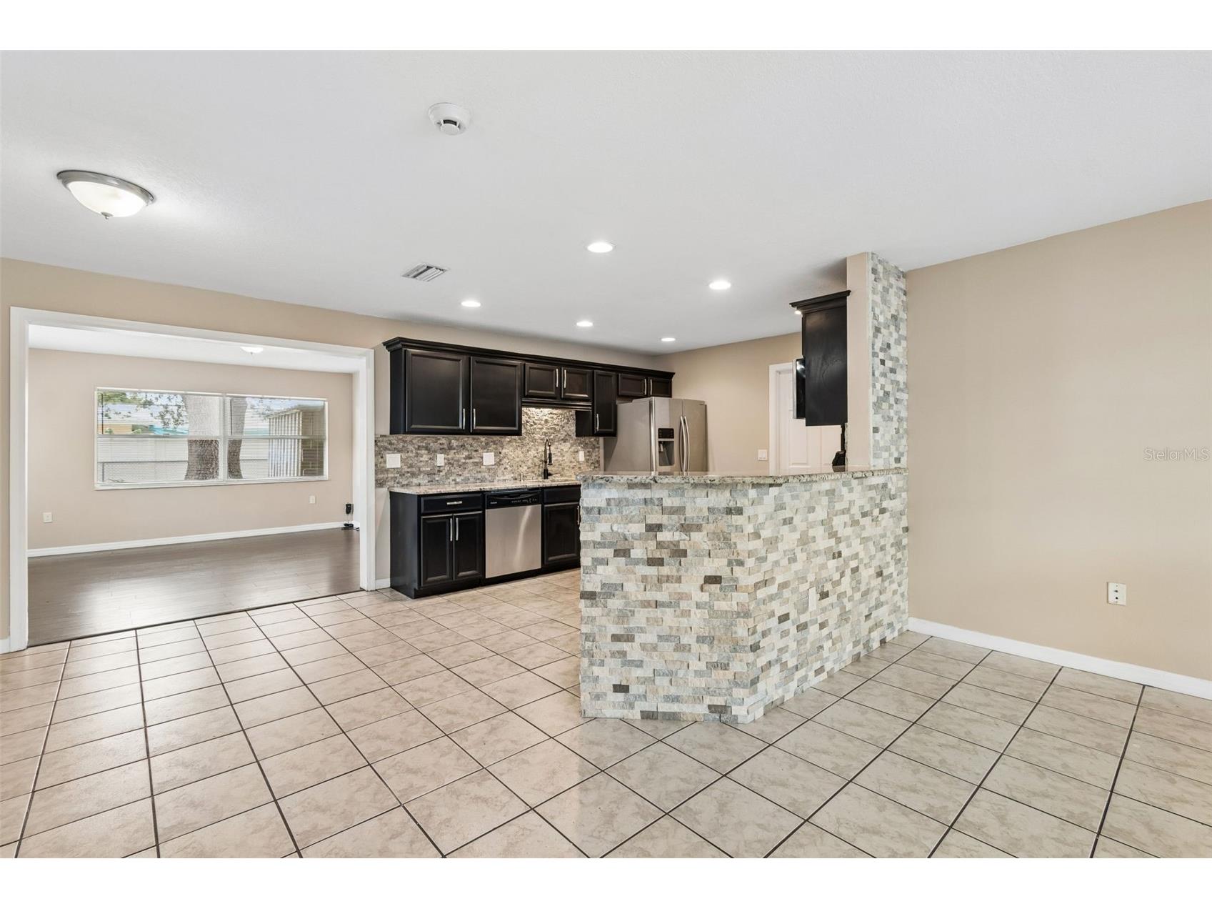 4018 Prado Drive Sarasota FL 34235 A4688500 image9