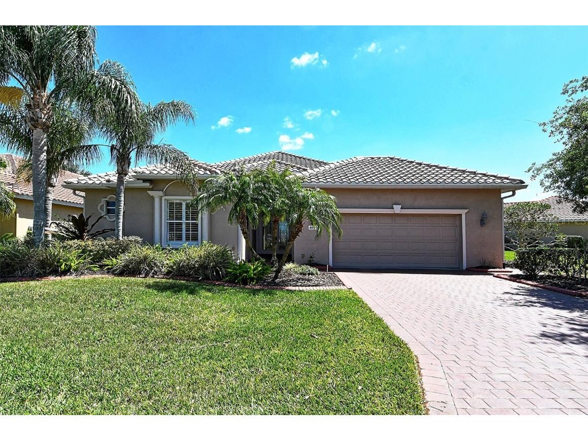 4019 65th Place E Sarasota FL 34243 A4564532 image1