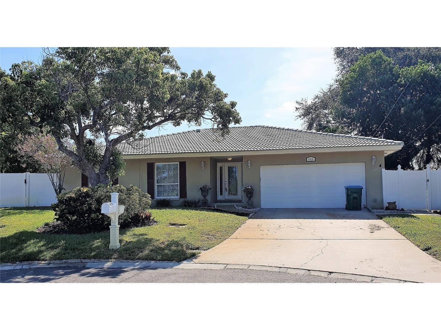 4019 Mckay Creek Cir Largo FL 33770 U8209928 image1