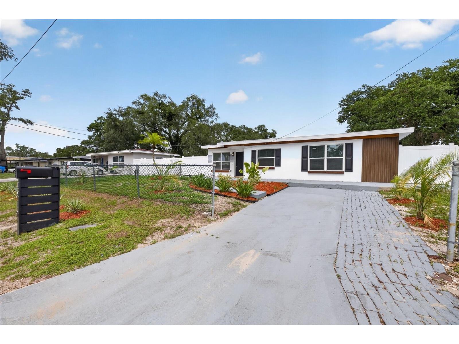 4019 Mclane Drive Tampa FL 33610 TB8514285 image2