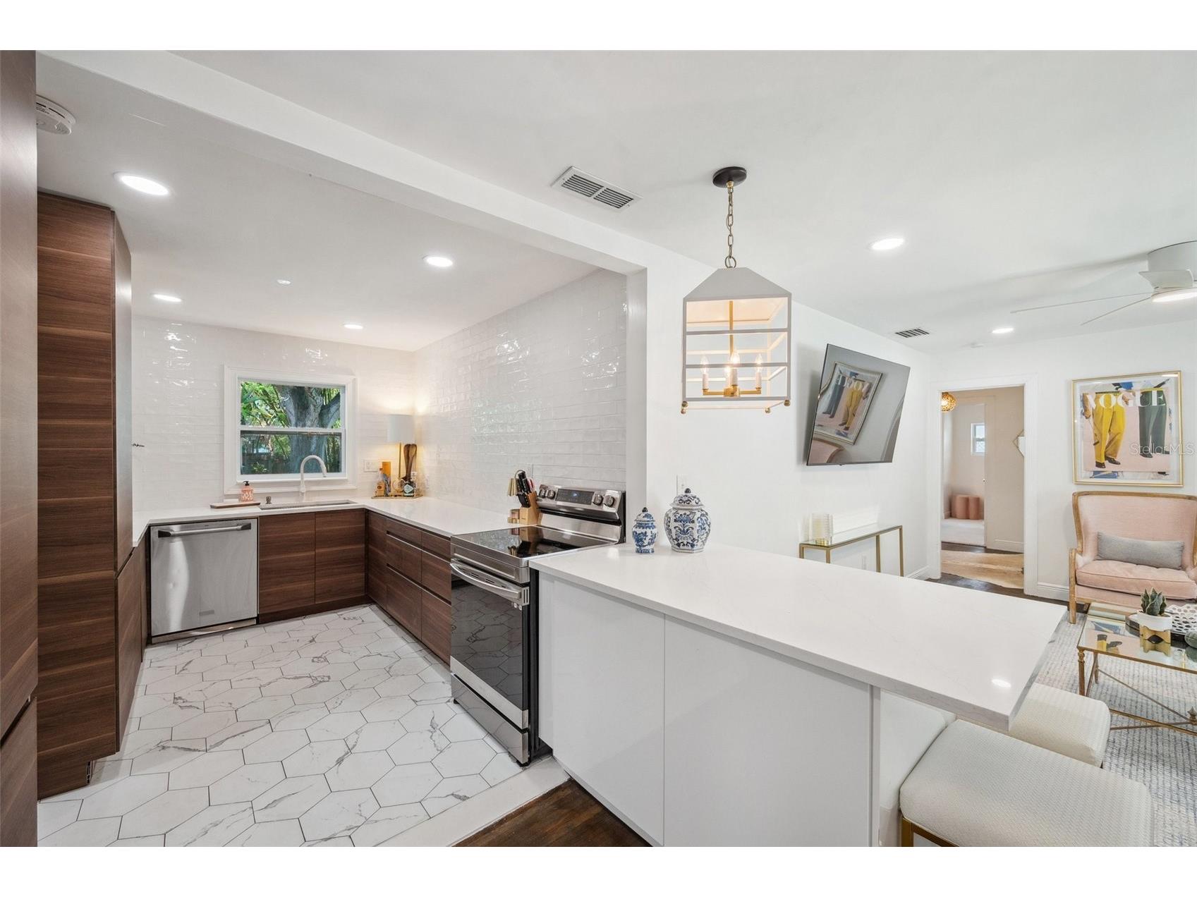 4019 W Bay To Bay Boulevard Tampa FL 33629 TB8498366 image13