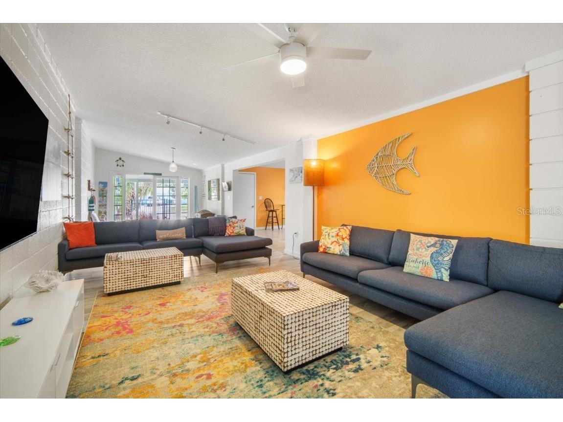 402 71st Street Holmes Beach FL 34217 A4645179 image12