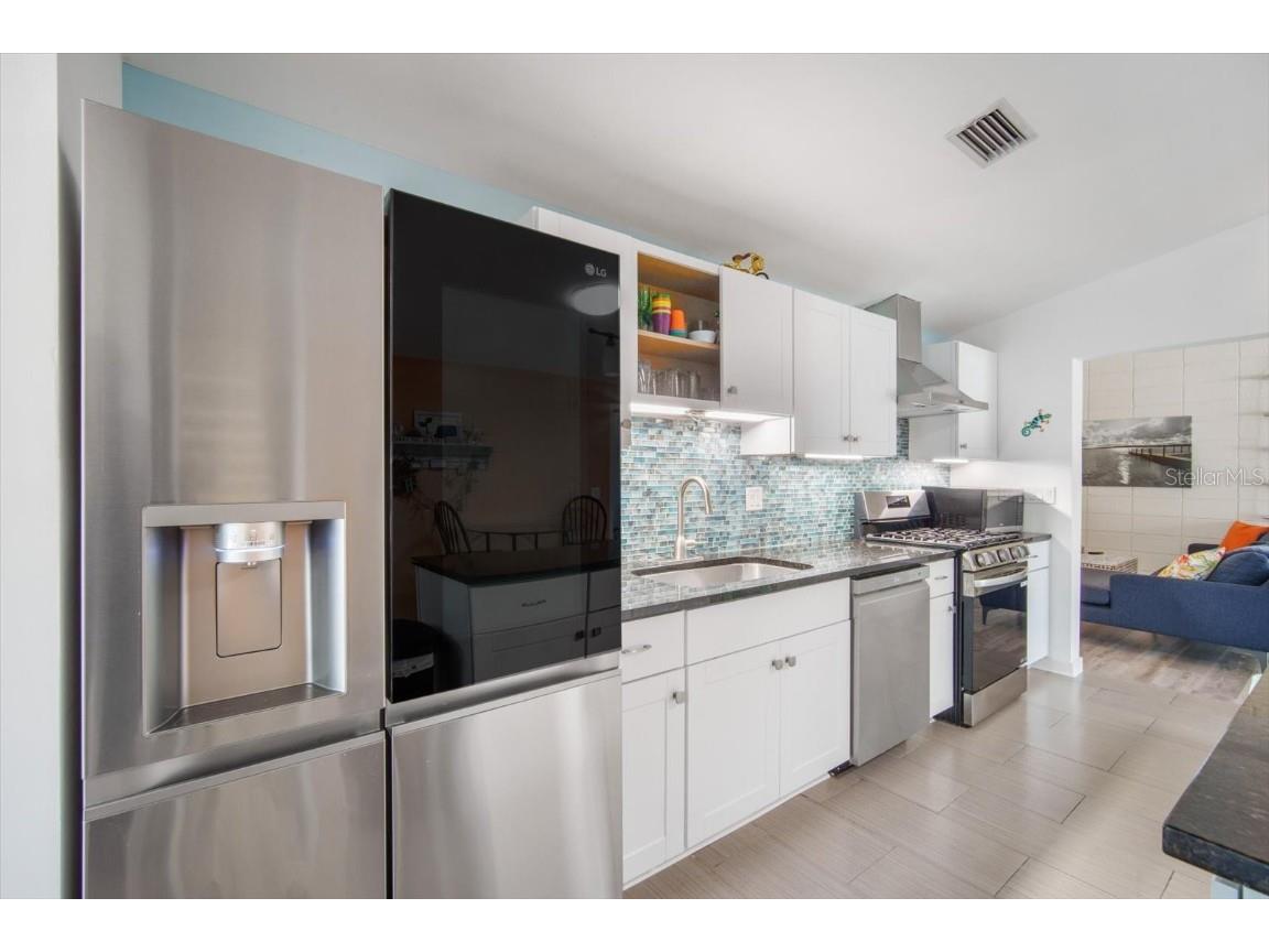 402 71st Street Holmes Beach FL 34217 A4645179 image17