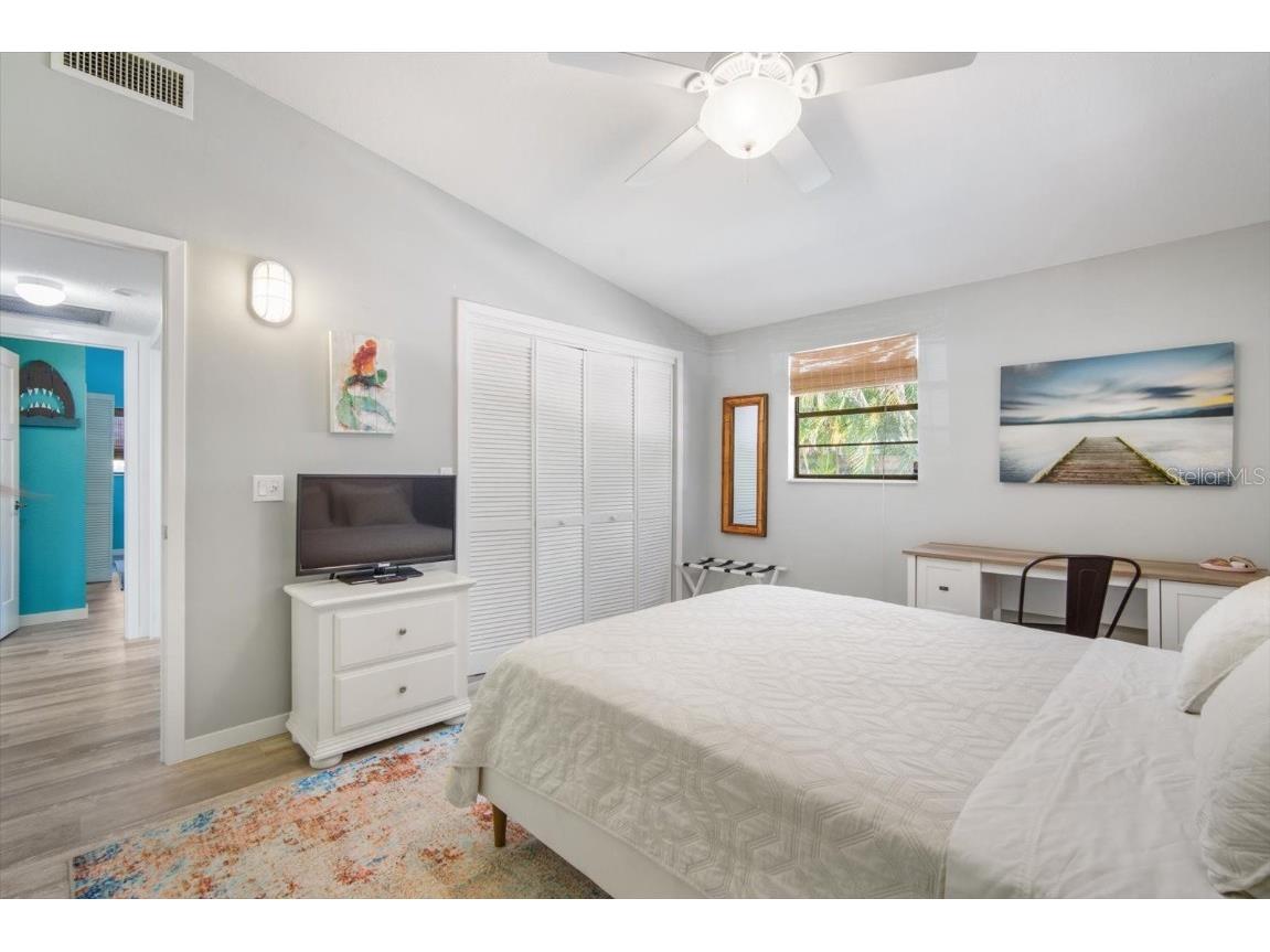 402 71st Street Holmes Beach FL 34217 A4645179 image23