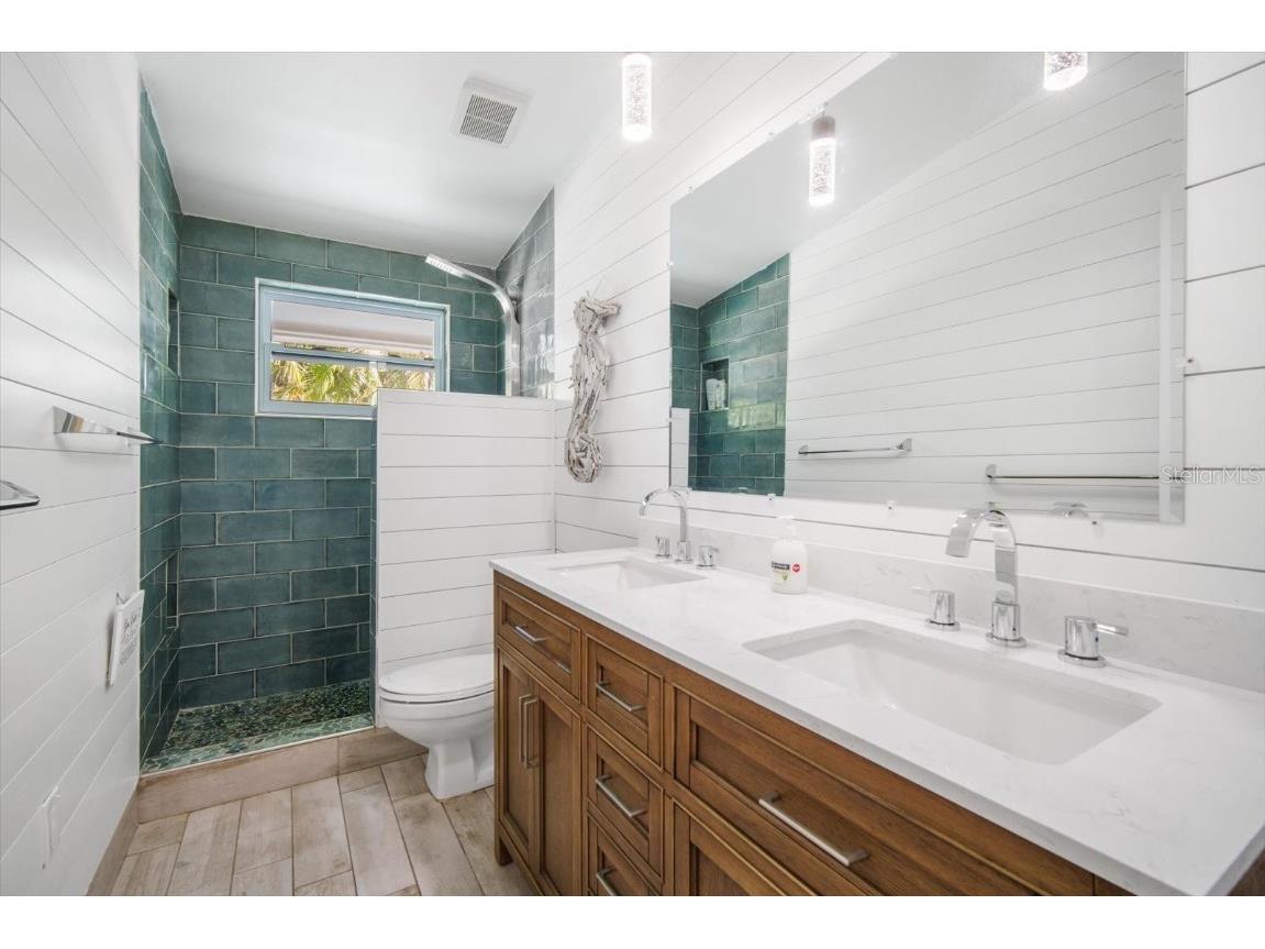 402 71st Street Holmes Beach FL 34217 A4645179 image24