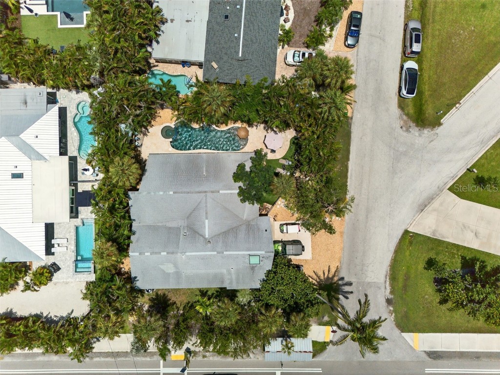 402 71st Street Holmes Beach FL 34217 A4645179 image3