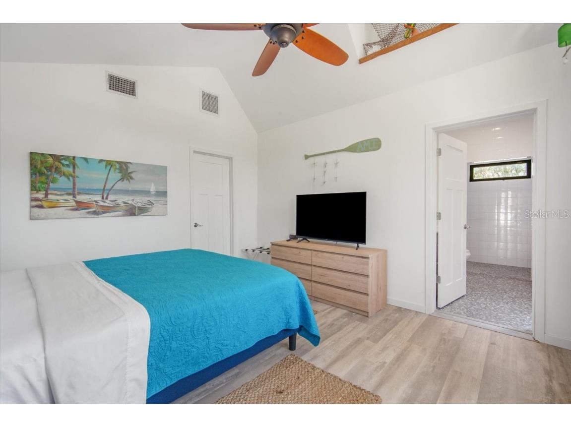 402 71st Street Holmes Beach FL 34217 A4645179 image30