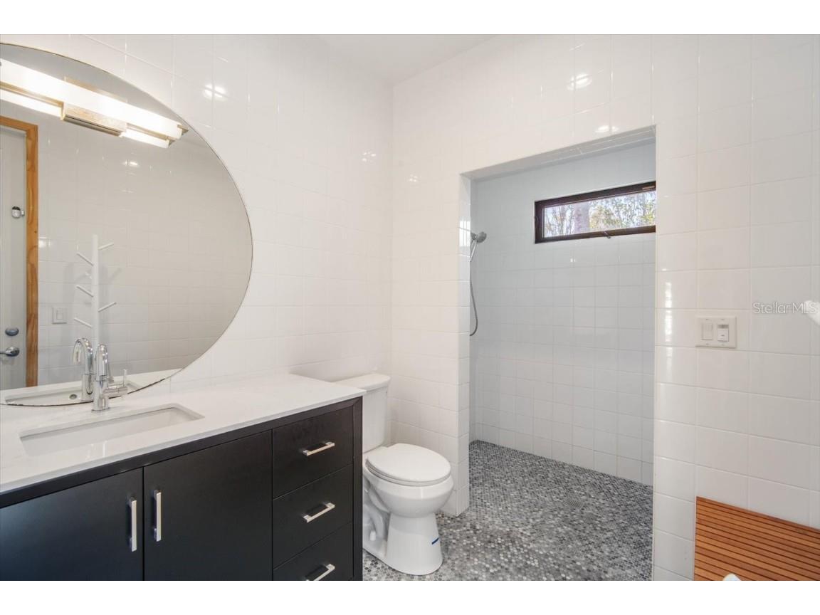 402 71st Street Holmes Beach FL 34217 A4645179 image32