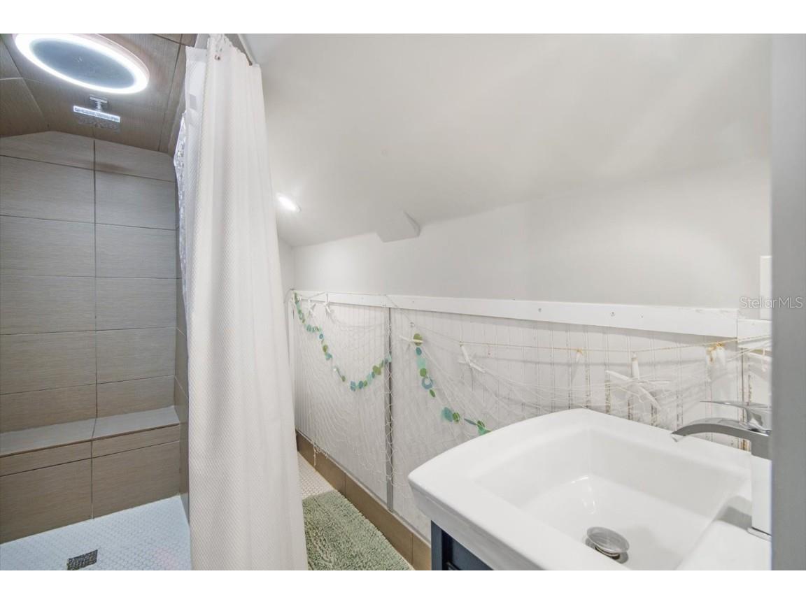 402 71st Street Holmes Beach FL 34217 A4645179 image35