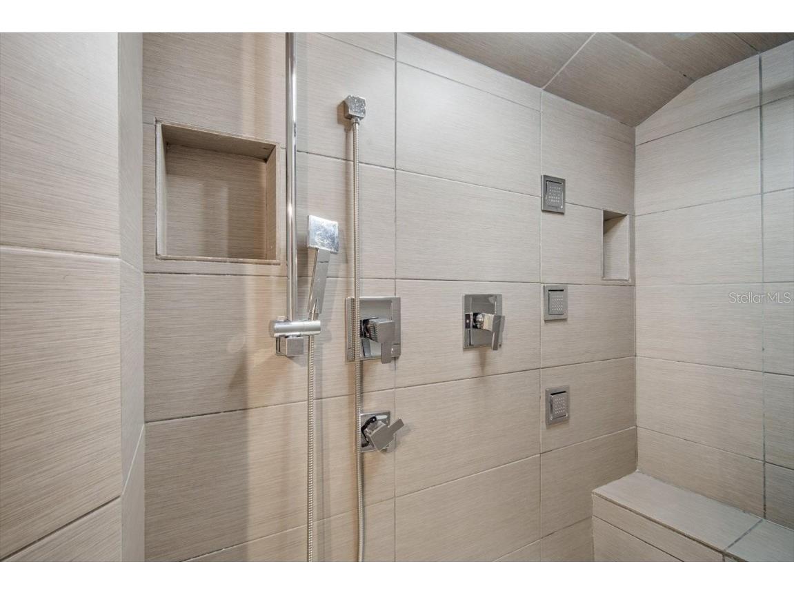 402 71st Street Holmes Beach FL 34217 A4645179 image36