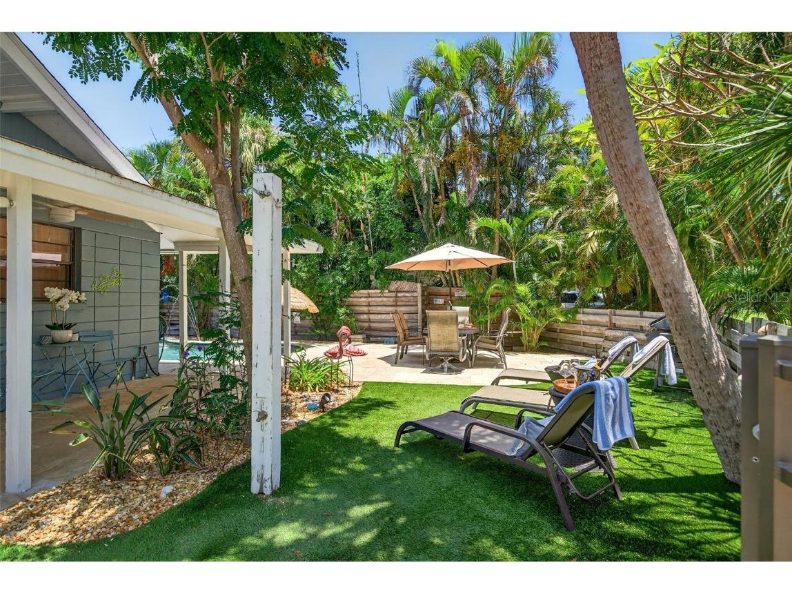 402 71st Street Holmes Beach FL 34217 A4645179 image9