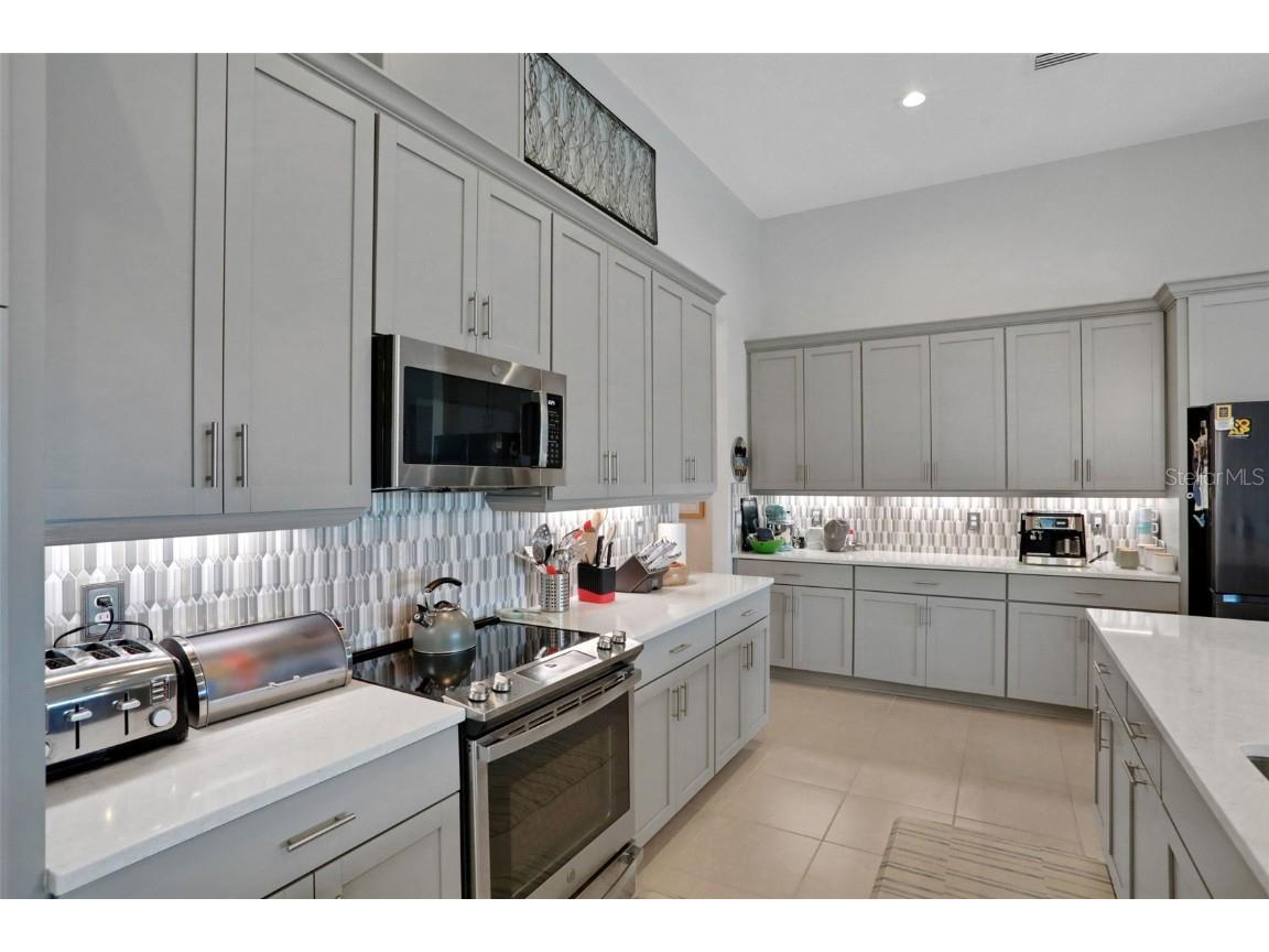 402 Aquamarine Way Daytona Beach FL 32124 O6339669 image8