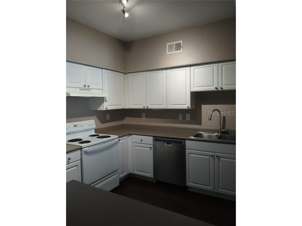 402 Armenia Avenue #128 Tampa FL 33609 TB8431770 image6