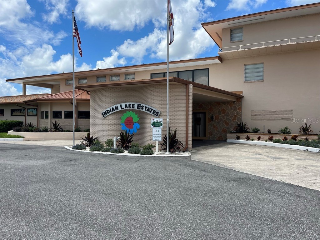 402 Belmonte Drive Indian Lake Estates FL 33855 - LAKE WALK IN WATER P4933245 image24