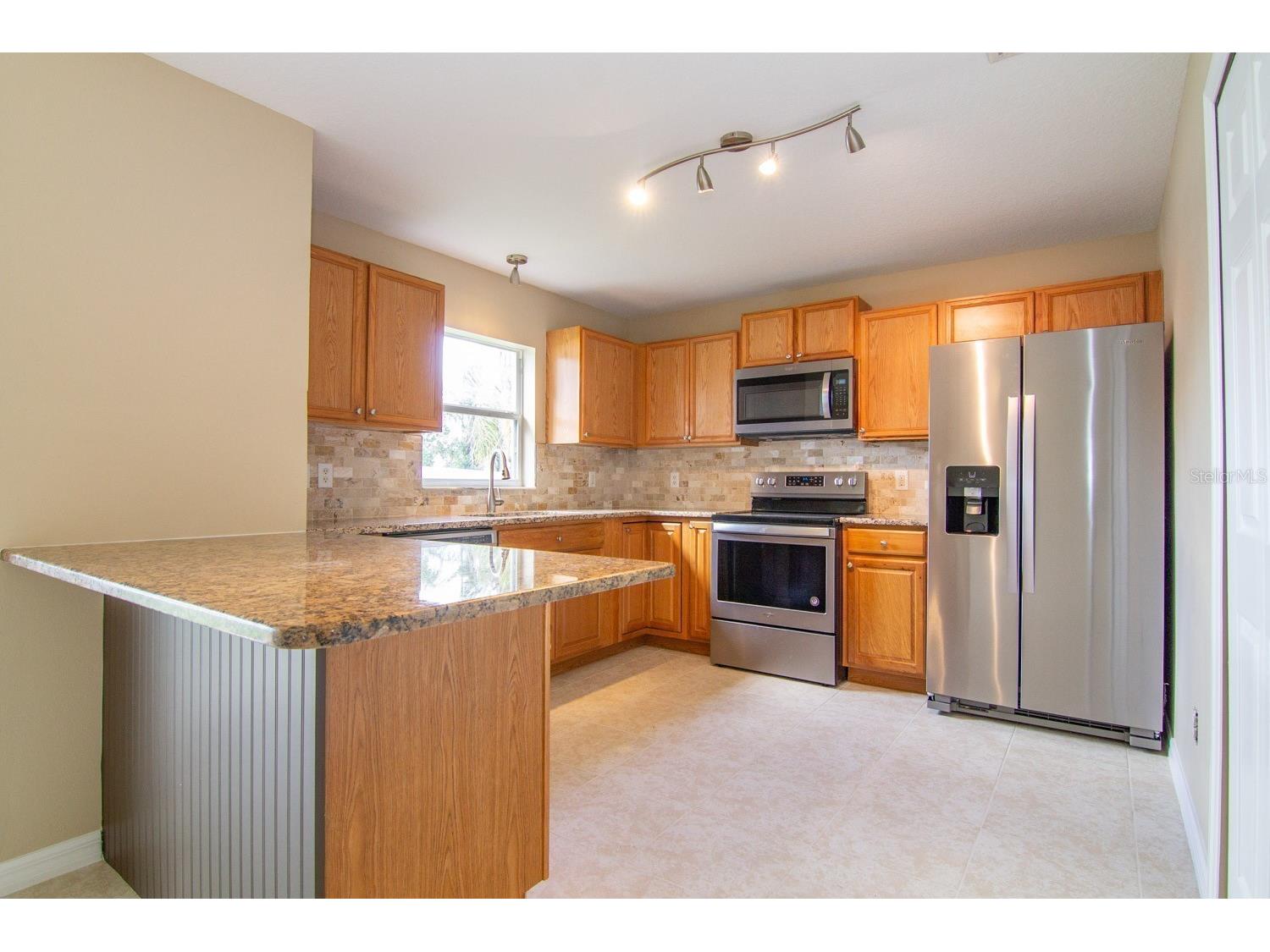 402 Bridgewater Court Kissimmee FL 34758 O6387819 image2