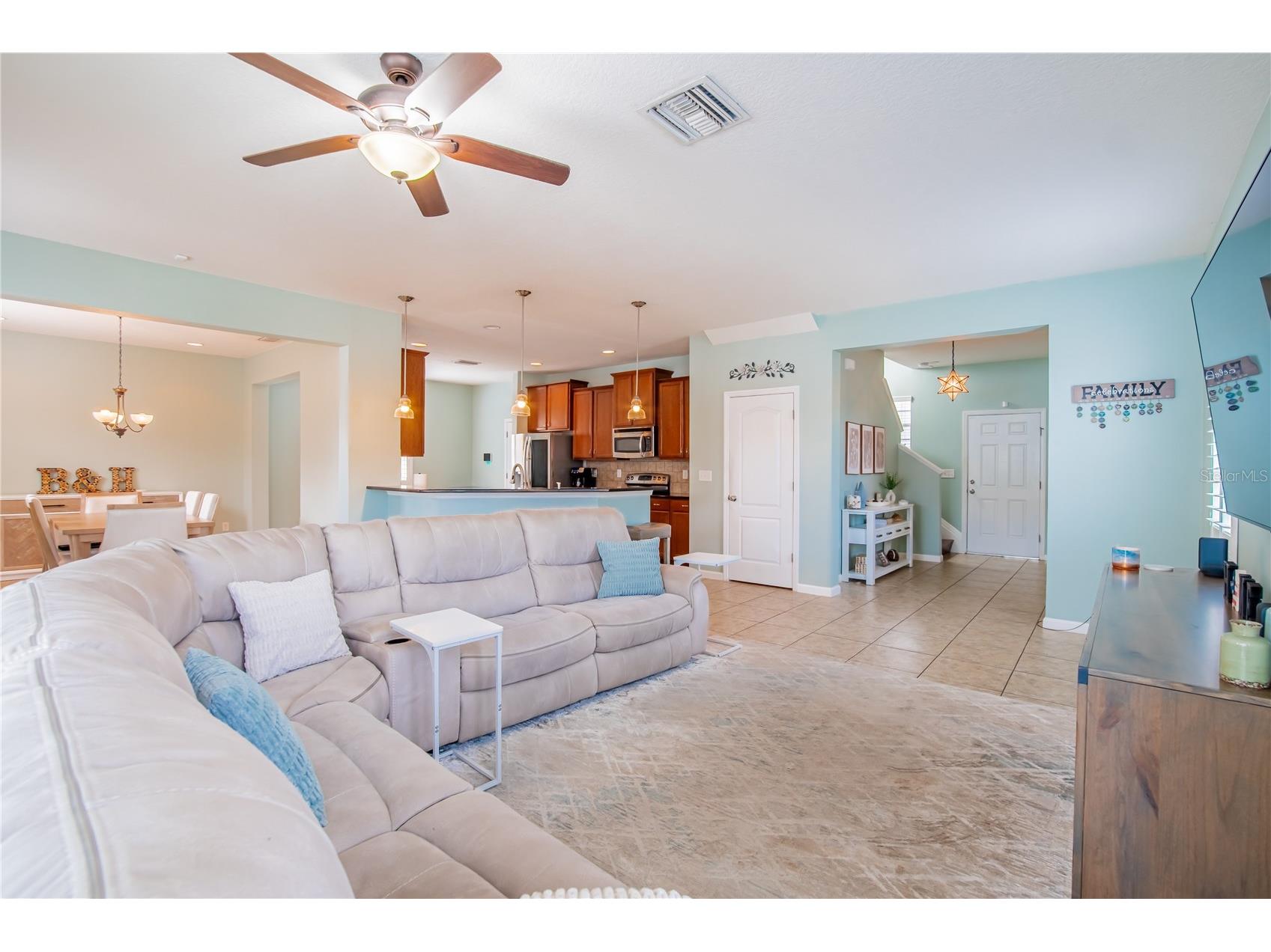402 Britton Shores Court Ruskin FL 33570 TB8513937 image16