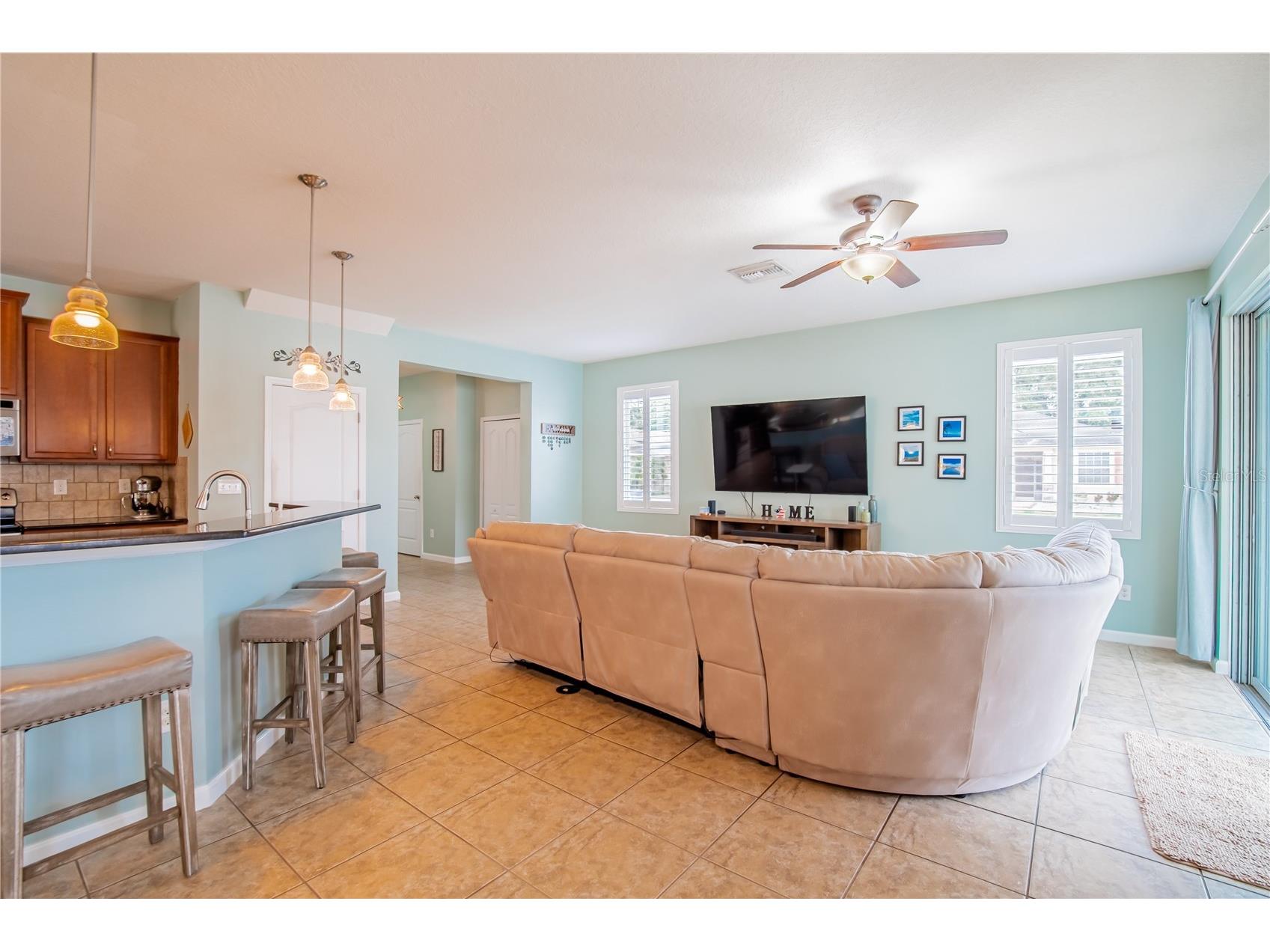 402 Britton Shores Court Ruskin FL 33570 TB8513937 image17