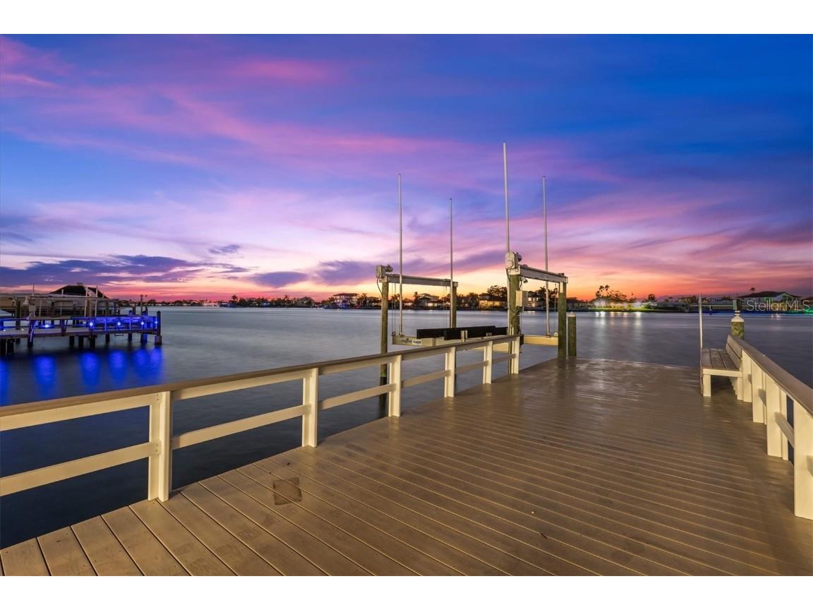 402 Buttonwood Lane Largo FL 33770 TB8447172 image89