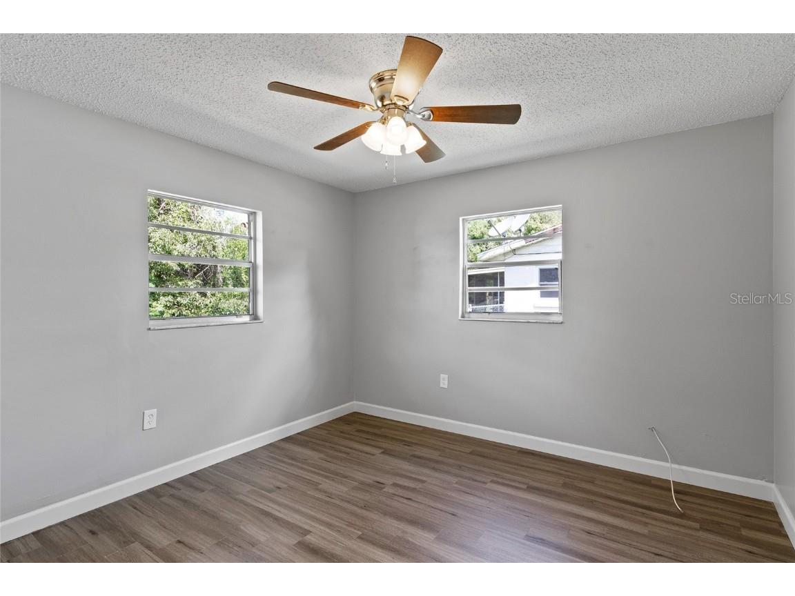 402 Century Avenue Fruitland Park FL 34731 O6363298 image11