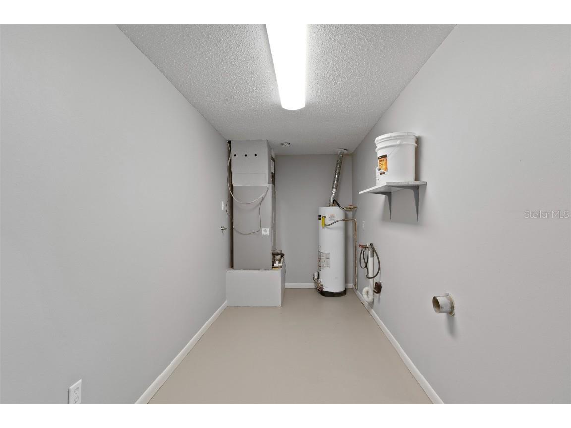 402 Century Avenue Fruitland Park FL 34731 O6363298 image13