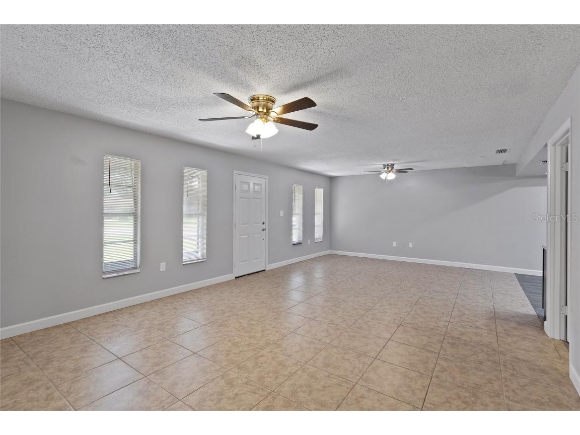 402 Century Avenue Fruitland Park FL 34731 O6363298 image7