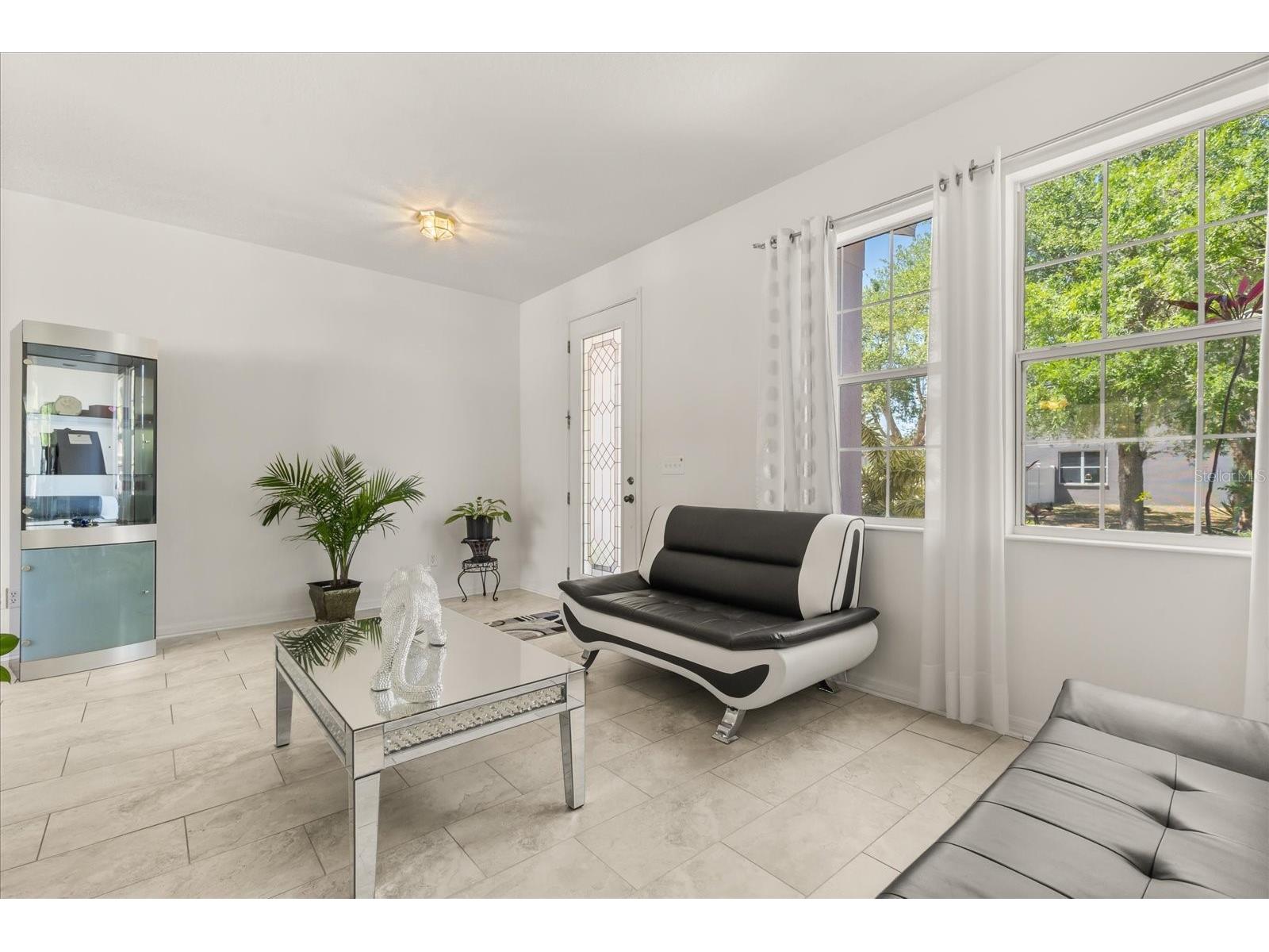 402 Chimney Rock Drive Ruskin FL 33570 TB8500164 image3