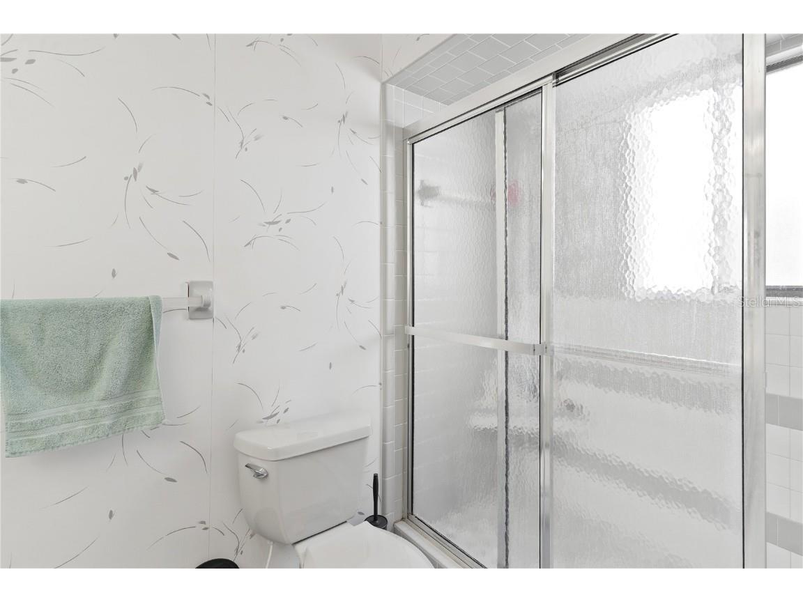 402 Clusterwood Drive Yalaha FL 34797 - LAKE HARRIS G5106185 image25