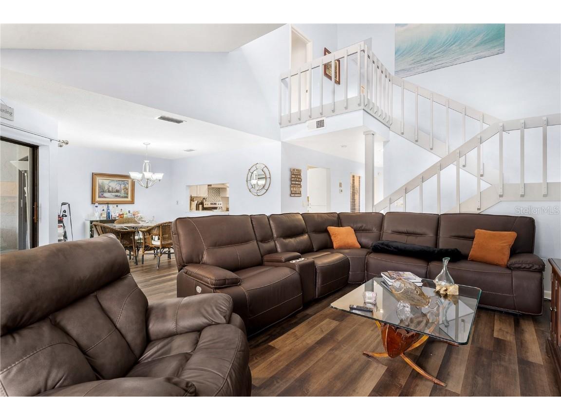 402 Clusterwood Drive Yalaha FL 34797 - LAKE HARRIS G5106185 image7