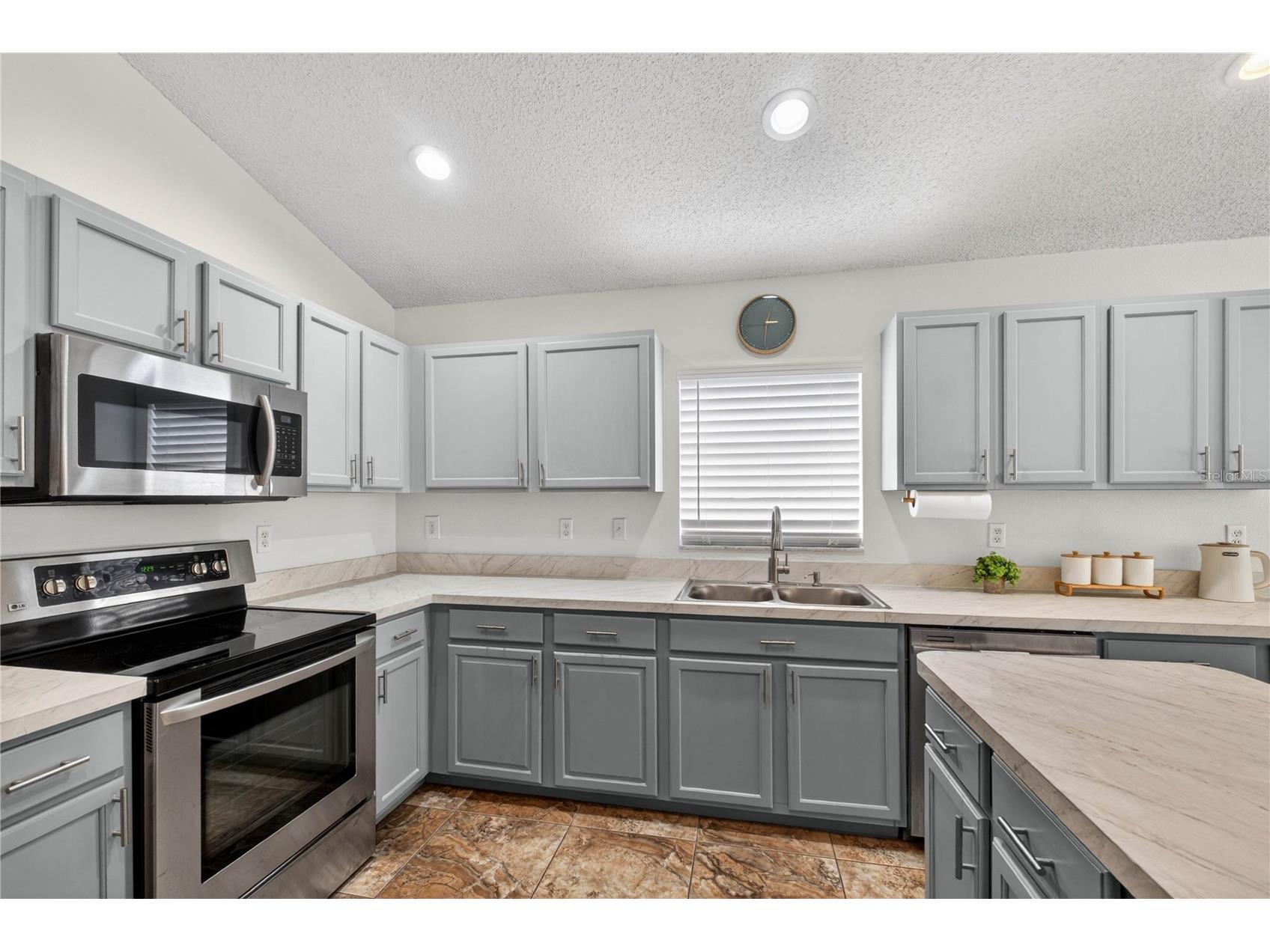 402 Delancey Drive Davenport FL 33837 O6413413 image13